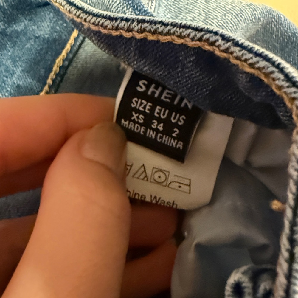 SHEIN Skinny Jeans - Picture 7 of 7